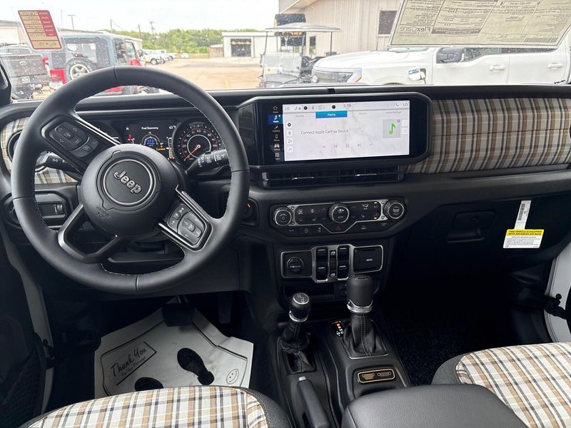 New 2026 Jeep Wrangler 4-door 85th Anniversary EditionImage 5