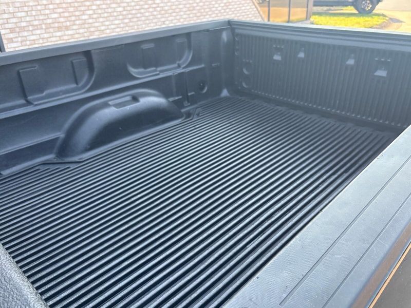 Used 2019 Chevrolet Silverado 1500 LD LTImage 13