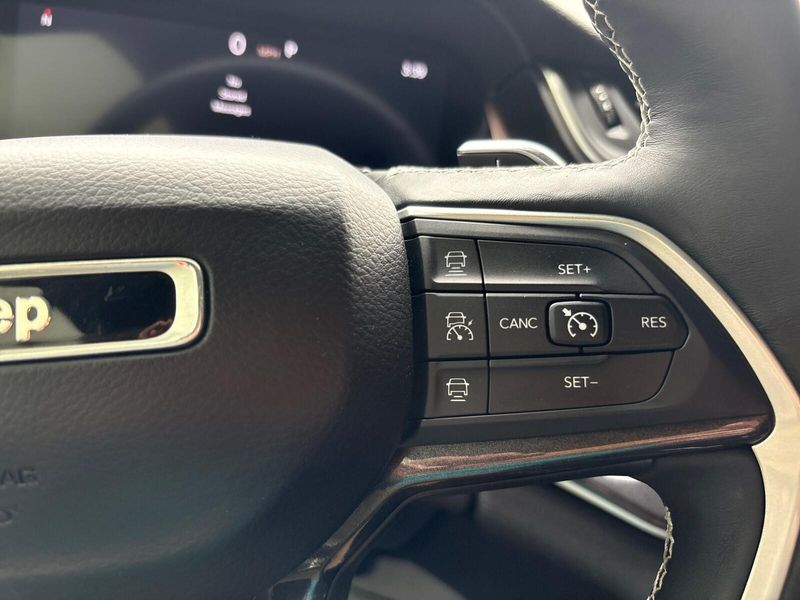 2021 Jeep Grand Cherokee L AltitudeImage 16