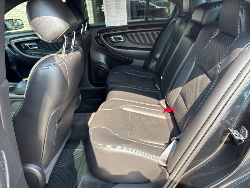 2014 Ford Taurus LimitedImage 4