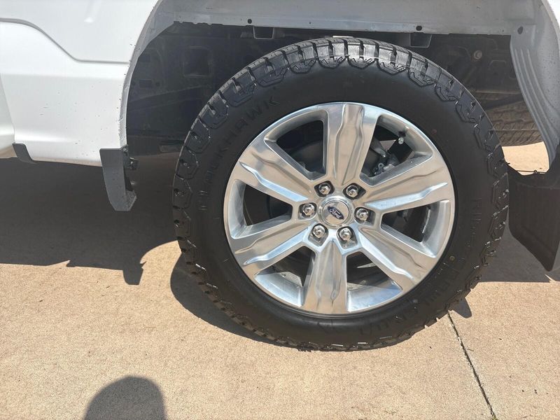 Used 2021 Ford F-150 XLTImage 12