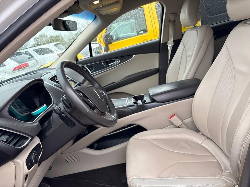2019 Lincoln Nautilus SelectImage 10