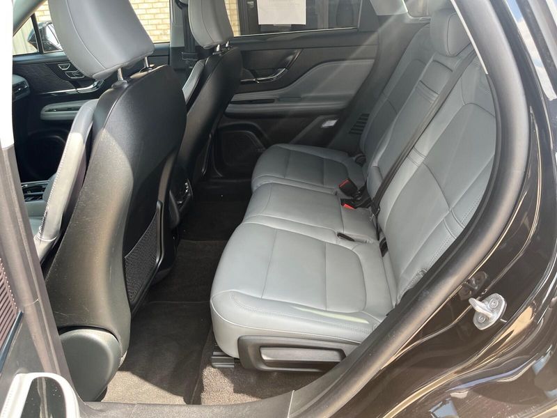 2022 Lincoln Corsair StandardImage 4