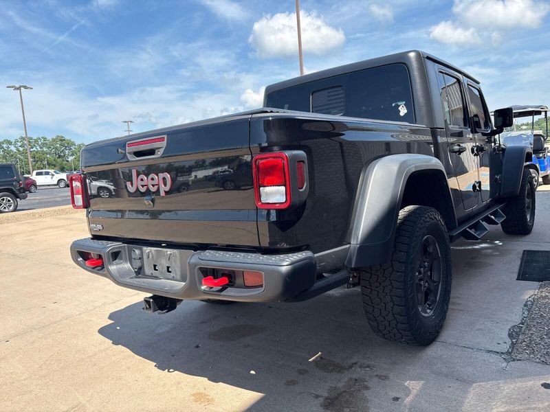 Used 2020 Jeep Gladiator RubiconImage 9