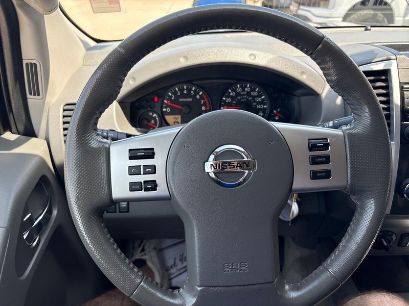 Used 2017 Nissan Frontier SV V6Image 14