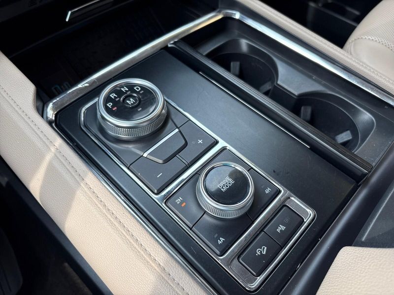 2022 Ford Expedition XLTImage 20