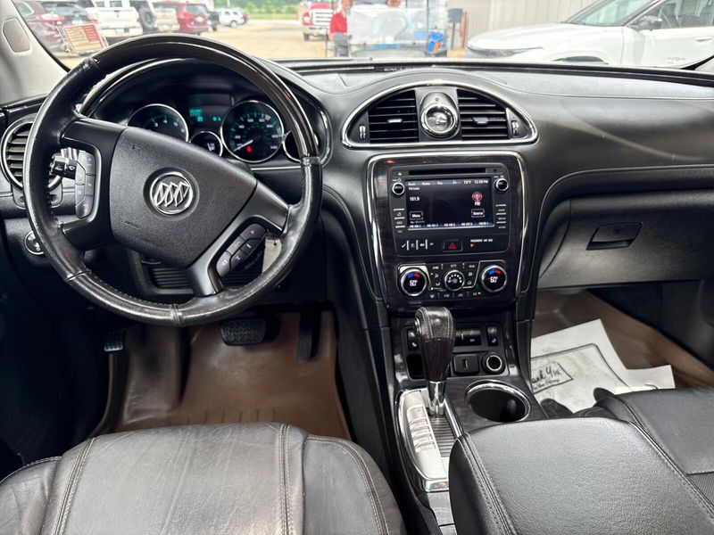 2016 Buick Enclave LeatherImage 6