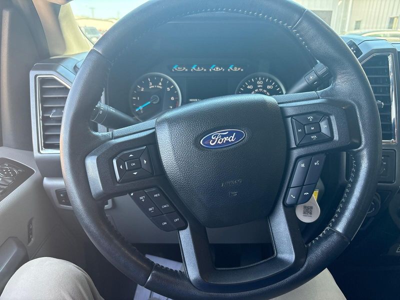 Used 2017 Ford F-150 XLTImage 15