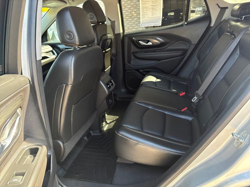 Used 2019 GMC Terrain SLTImage 4