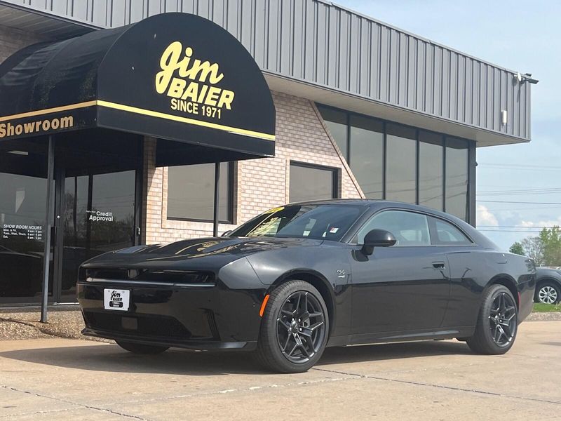 2024 Dodge Charger Daytona R/T AwdImage 1