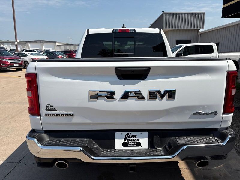 2025 RAM 1500 Big Horn Crew Cab 4x4 5