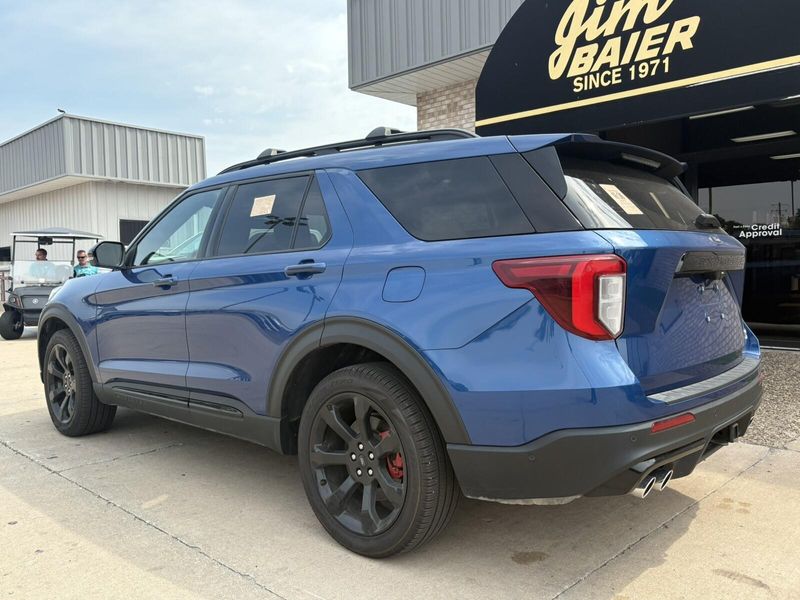 Used 2022 Ford Explorer STImage 13