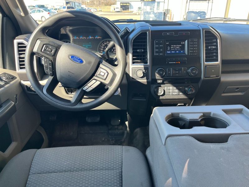 2016 Ford F-150 XLTImage 5