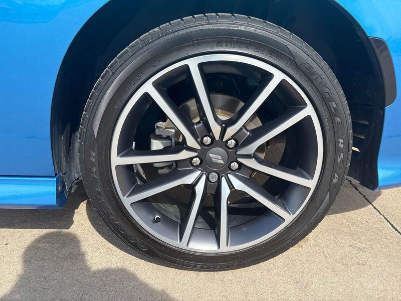 Used 2023 Dodge Charger GTImage 11