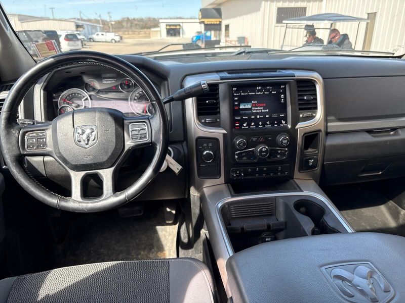 Used 2018 RAM 2500 Big HornImage 5