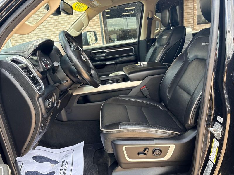 Used 2019 RAM 1500 LaramieImage 3