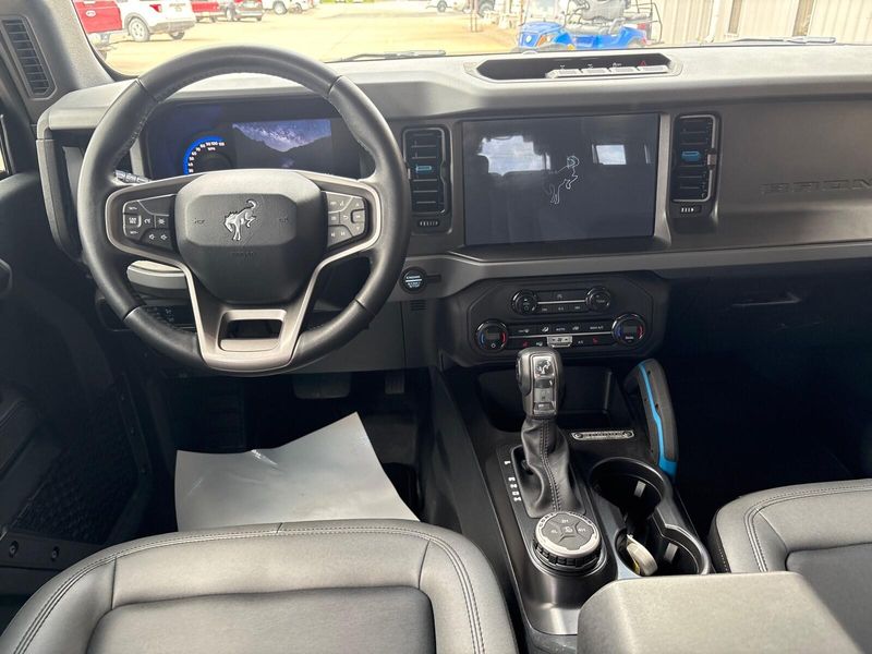 Used 2024 Ford Bronco Black DiamondImage 5