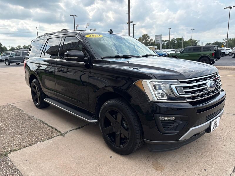 Used 2019 Ford Expedition XLTImage 8