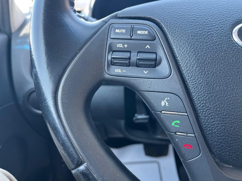 2014 Kia Forte EXImage 13