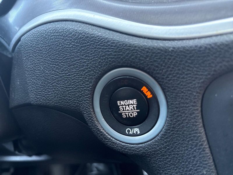 Used 2020 Dodge Charger GTImage 16