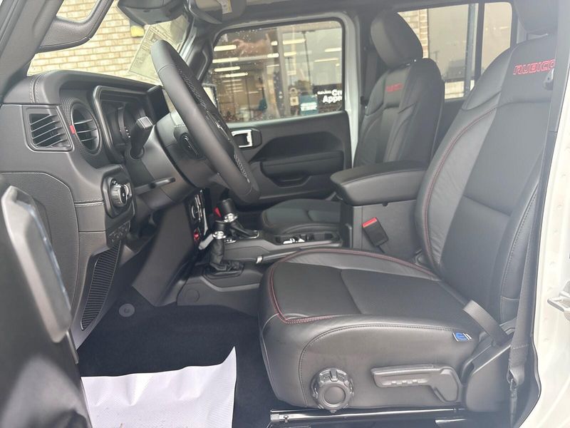 New 2027 Jeep Wrangler 4-door RubiconImage 3