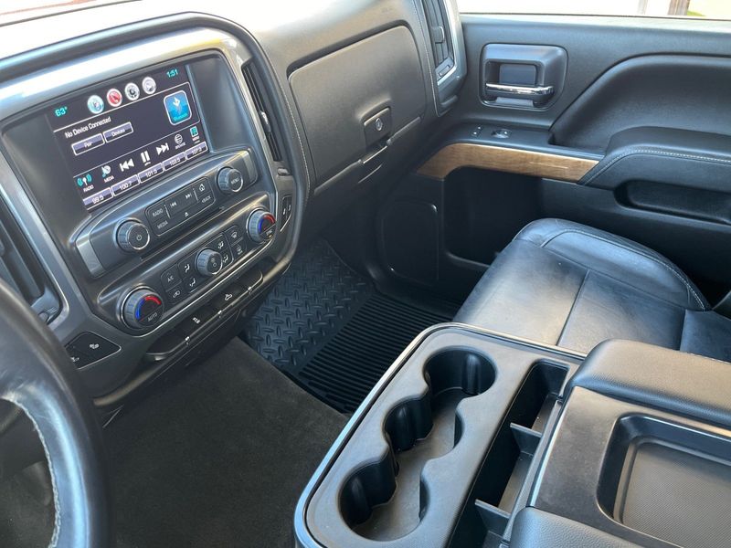 2018 Chevrolet Silverado 1500 LTZImage 18