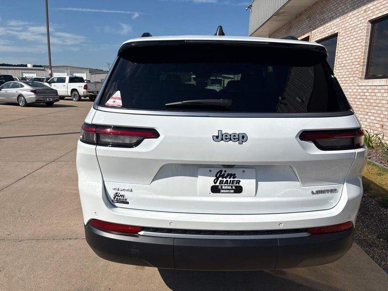 New 2027 Jeep Grand Cherokee LimitedImage 10