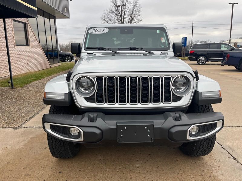 2024 Jeep Wrangler SaharaImage 6