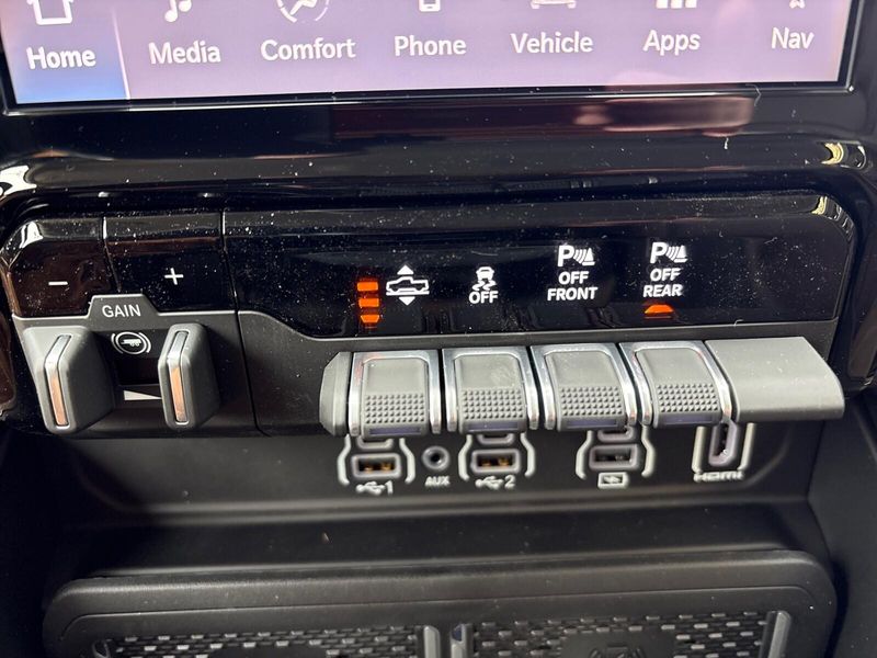 New 2026 RAM 1500 Limited Longhorn Crew Cab 4x4 5