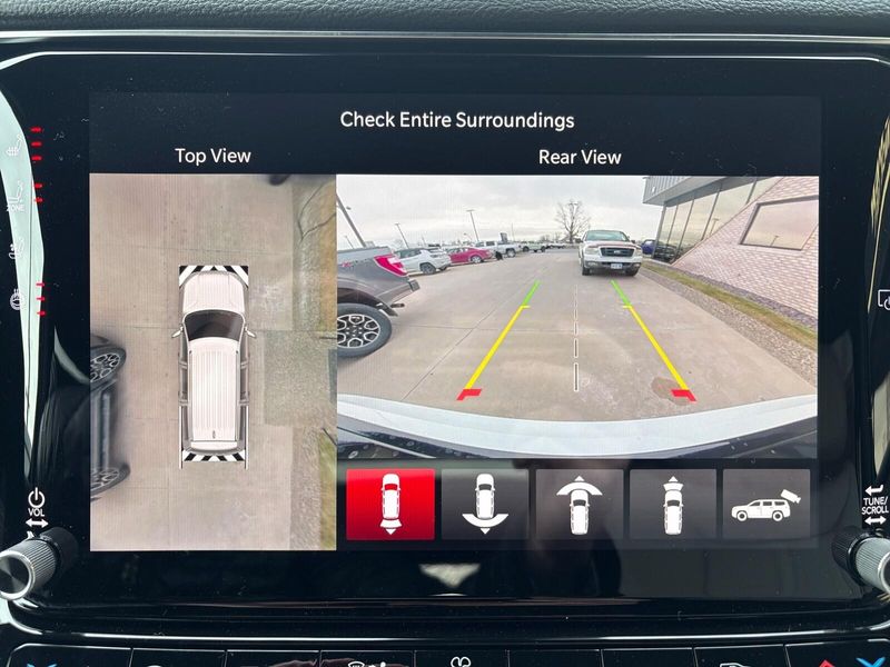 2026 Jeep Grand Grand Wagoneer Wagoneer L 4x4Image 24