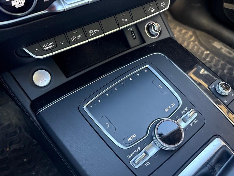 Used 2018 Audi Q5 PrestigeImage 19