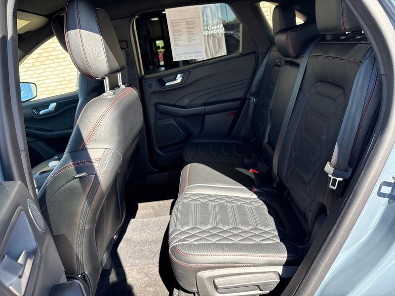Used 2023 Ford Escape ST-Line EliteImage 4