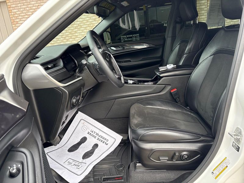 2021 Jeep Grand Cherokee L AltitudeImage 3