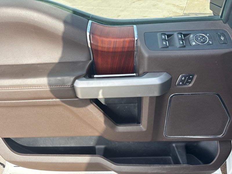 Used 2020 Ford F-250 King RanchImage 17