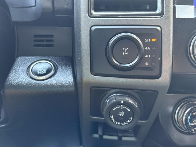 2019 Ford F-150 RaptorImage 19