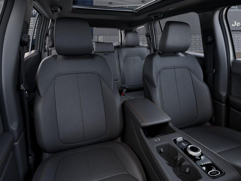 New 2026 Jeep Cherokee Limited Altitude 4x4Image 9