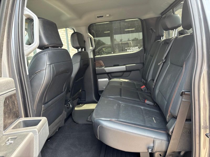 Used 2024 Ford F-250 LariatImage 4
