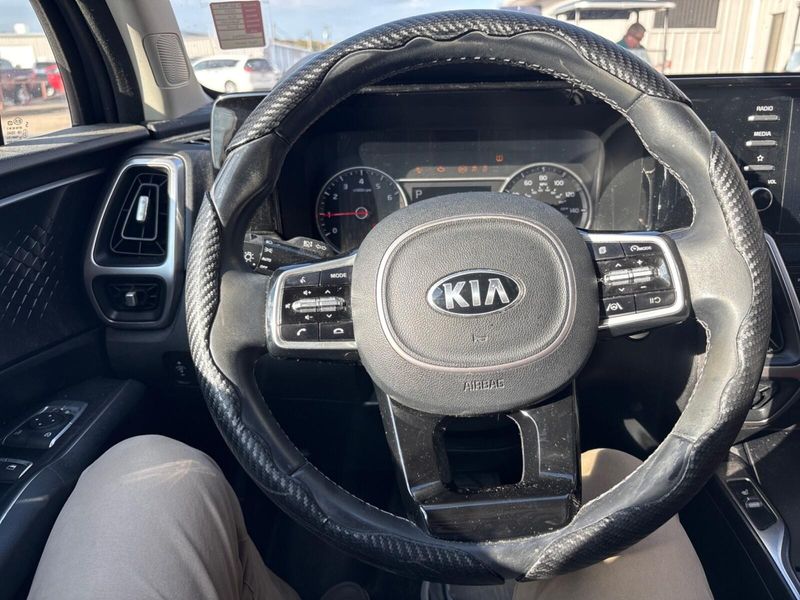 Used 2021 Kia Sorento SImage 12