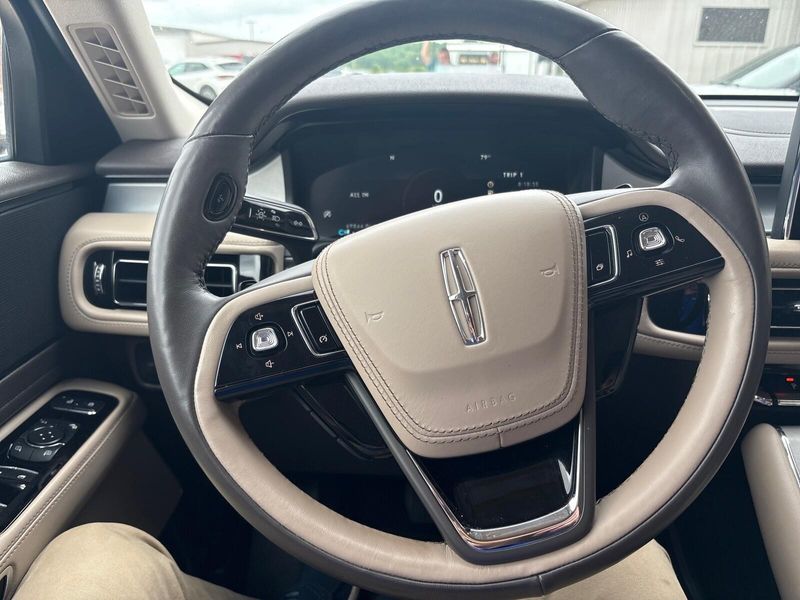 2021 Lincoln Aviator StandardImage 15