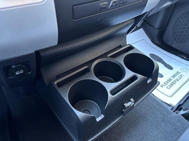 Used 2010 Dodge Ram 1500 SLTImage 21