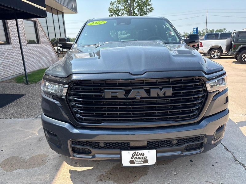 2025 RAM 1500 Laramie Crew Cab 4x4 5