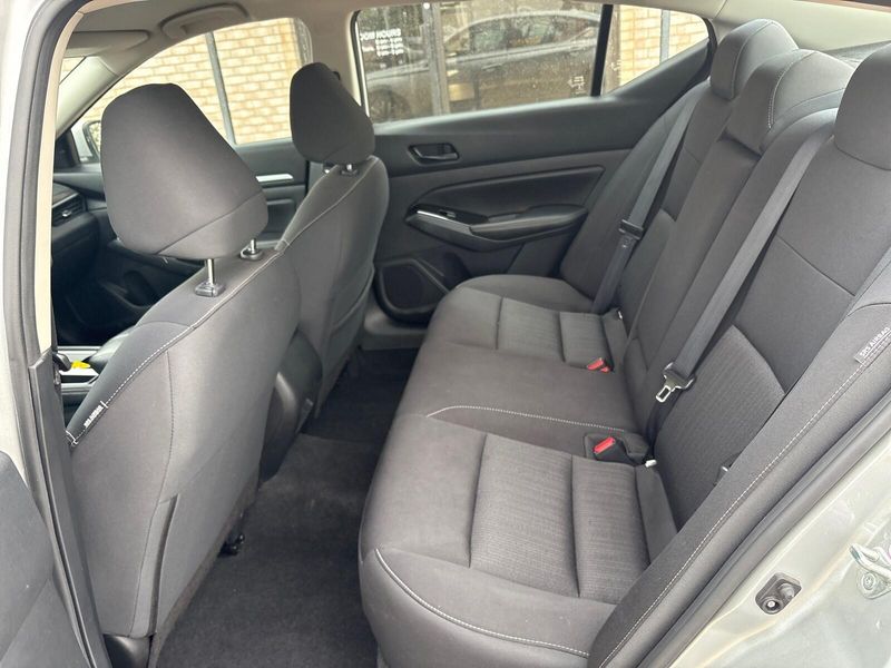 Used 2023 Nissan Altima 2.5 SVImage 4