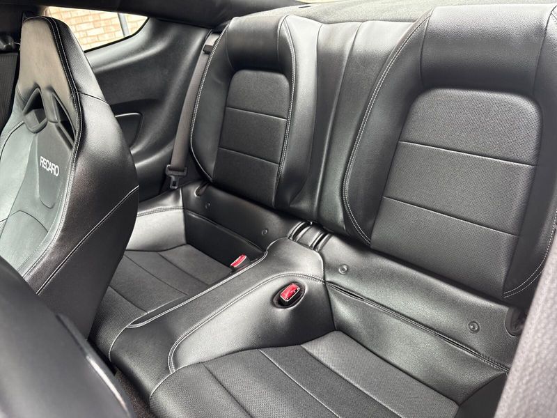 Used 2017 Ford Mustang GT PremiumImage 4