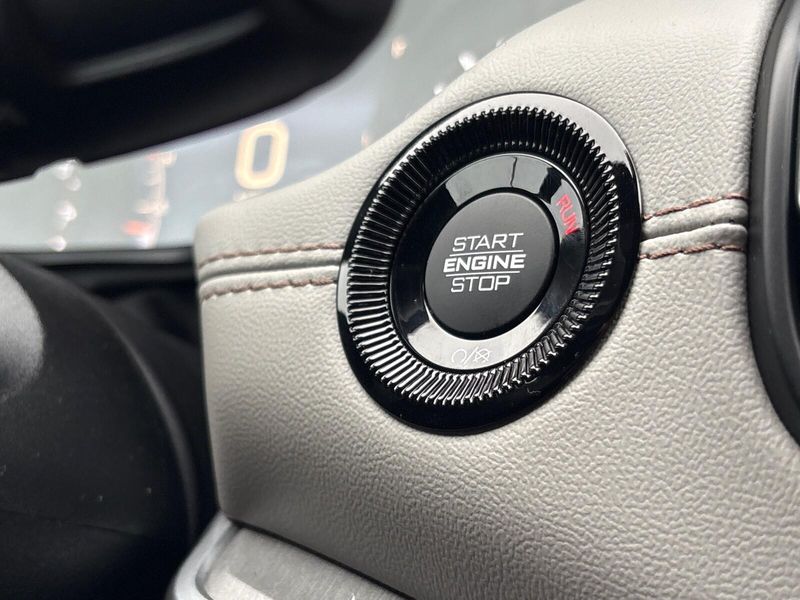 New 2026 Jeep Compass Limited 4x4Image 17