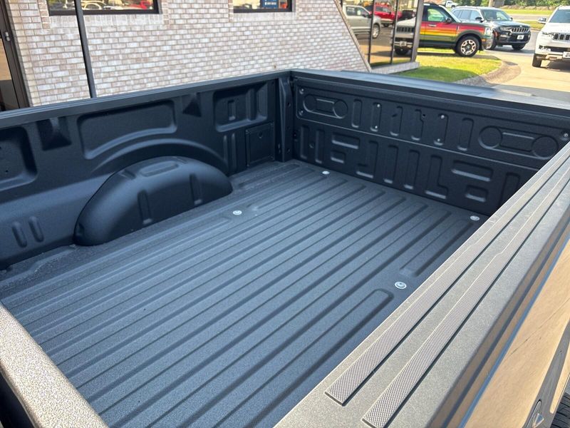 Used 2025 Ford F-150 XLImage 12