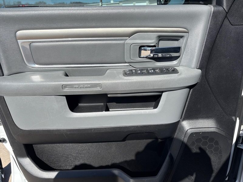 Used 2018 RAM 1500 Big HornImage 16