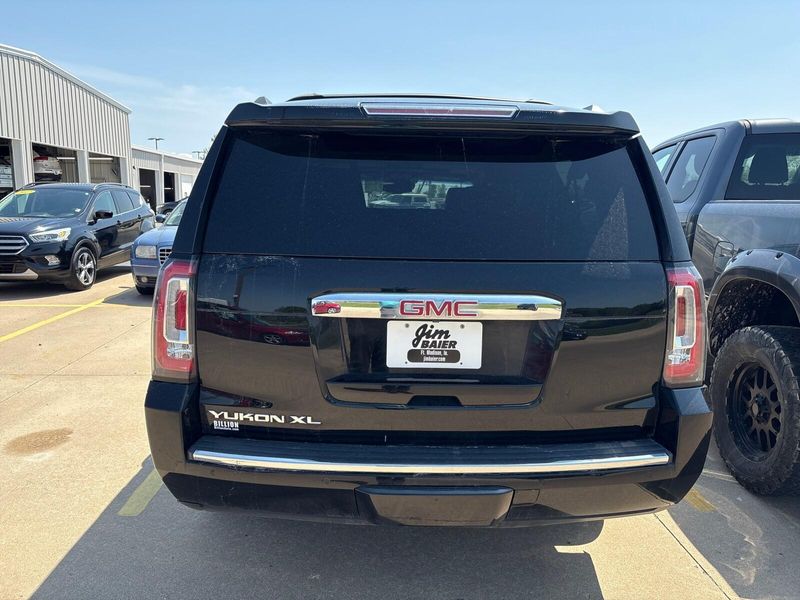 2016 GMC Yukon XL DenaliImage 7