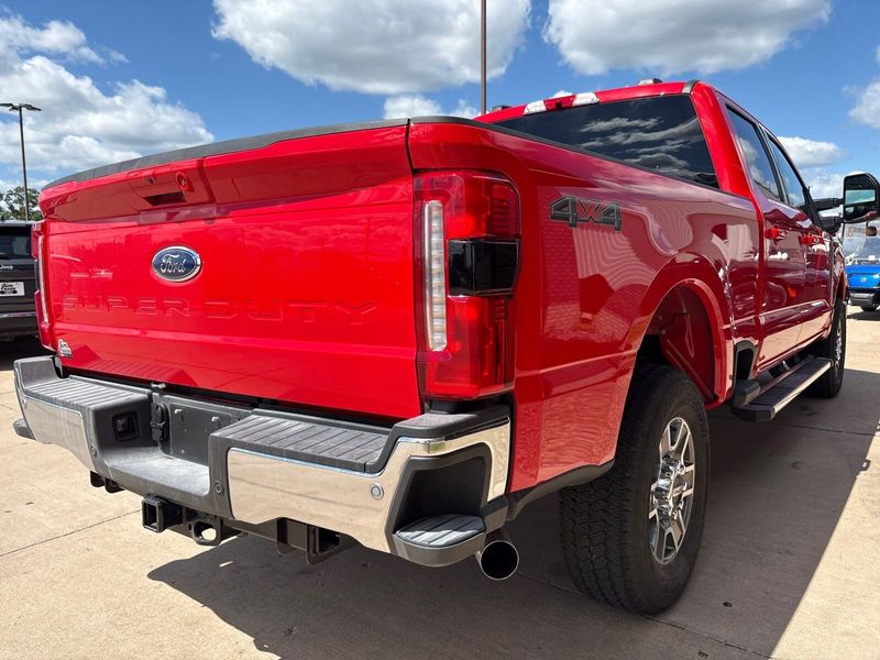 Used 2025 Ford F-250 LariatImage 10
