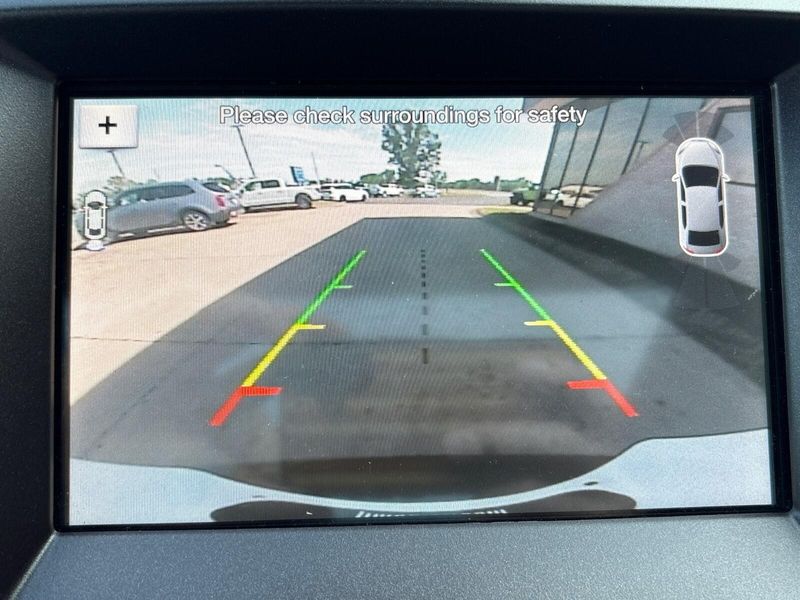 2019 Ford Edge STImage 23