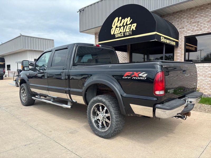2003 Ford F-250 Lariat photo 11